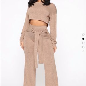 NWOT Taupe Long Sleeve Crop Top and Pant Set